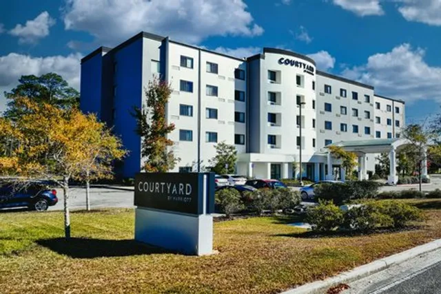Courtyard by Marriott Biloxi North/D'Iberville
