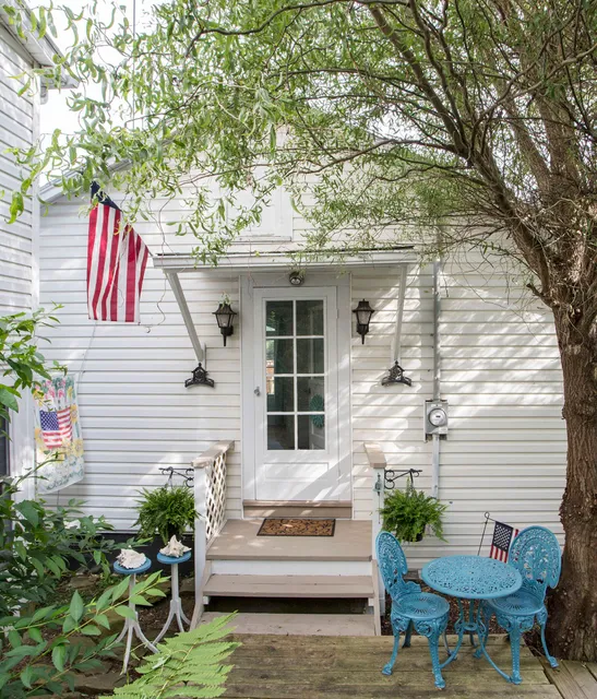 The Guest House & Cottage