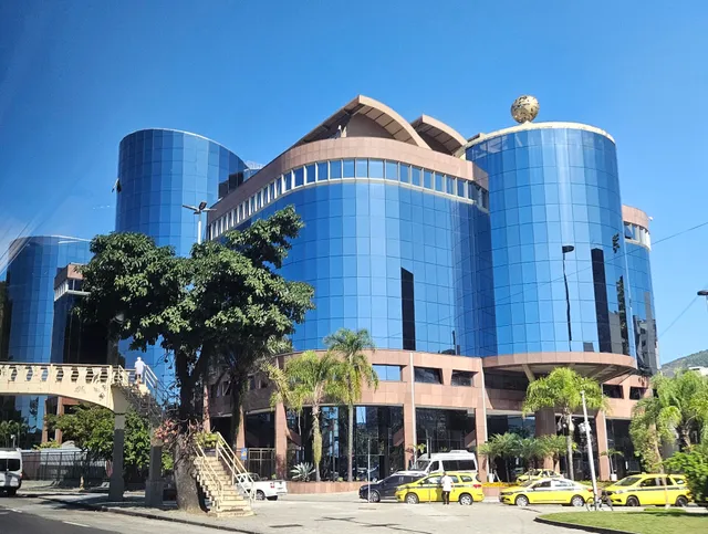 Centro Empresarial Mourisco