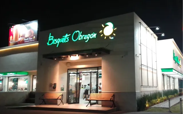 Los Bisquets, Bisquets Obregón