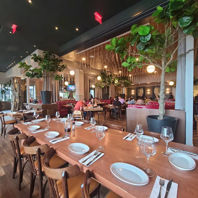 Casa Madre Brunch & Grill