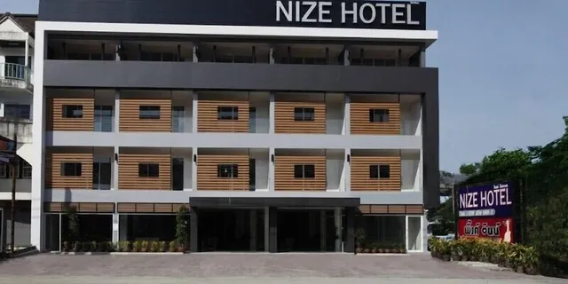 Nize Hotel Phuket Town