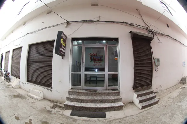 Hotel Paul Residency