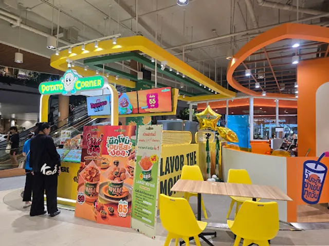 Potato Corner Charn At the Avenue