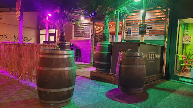 Le 140. Bar...Tapas..Brasserie