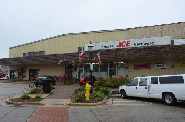 Tennies Ace Hardware
