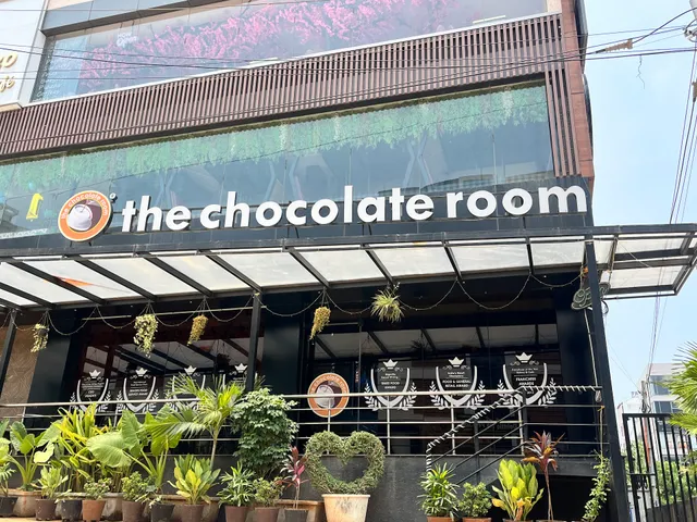The Chocolate Room Cafe& Lounge