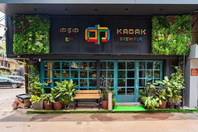 Kadak Brewpub |Chembur's 1st Taproom and Cafe | All Day Diner