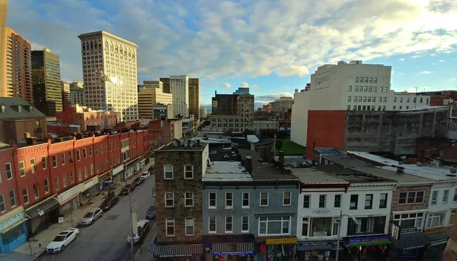 La Quinta Inn & Suites by Wyndham Baltimore Downtown