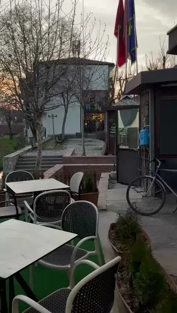 STREET - grill, coffee & more