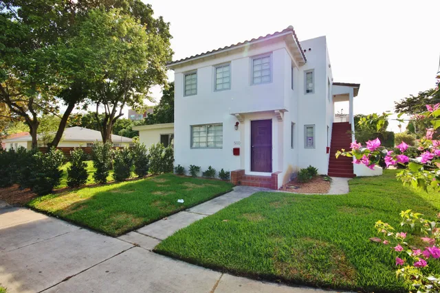 Lucy's Place Historic Apartments