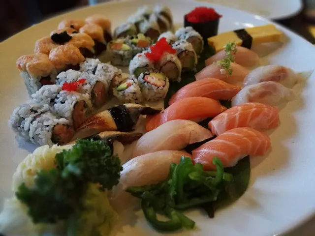 Kumo Sushi and Lounge New City