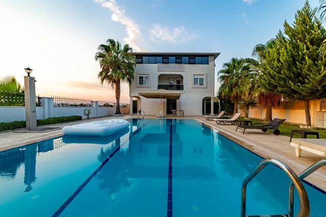 Villa on kadriye mahallesi