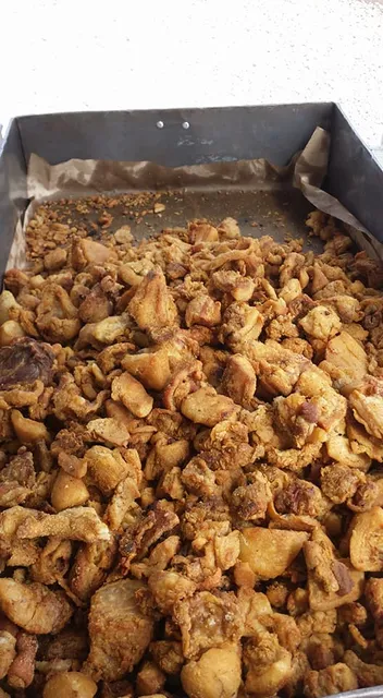 CHICHARRONERÍA LA BUENA FE