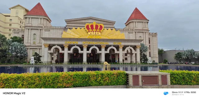 Crown International Club Danang