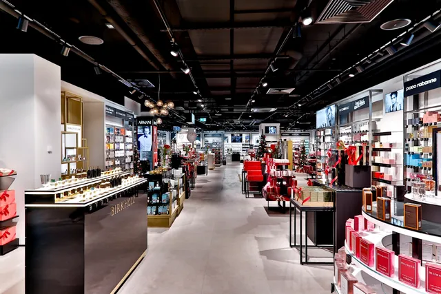 Douglas München Innovation Flagship Store