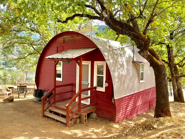 Lakeview Terrace Resort, Cabins, RV Park & Campground