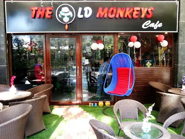 The Old Monkeys Cafe & Restaurant