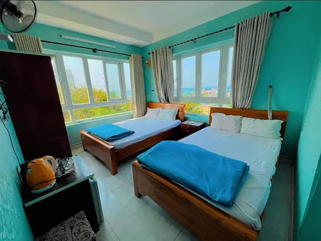 Cao Cảnh Thuỷ Thạch Homestay Lý Sơn