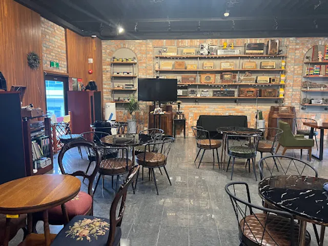 더 브릿지 The Bridge