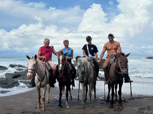 Jaco Horse Tours