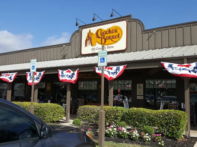 Cracker Barrel Old Country Store