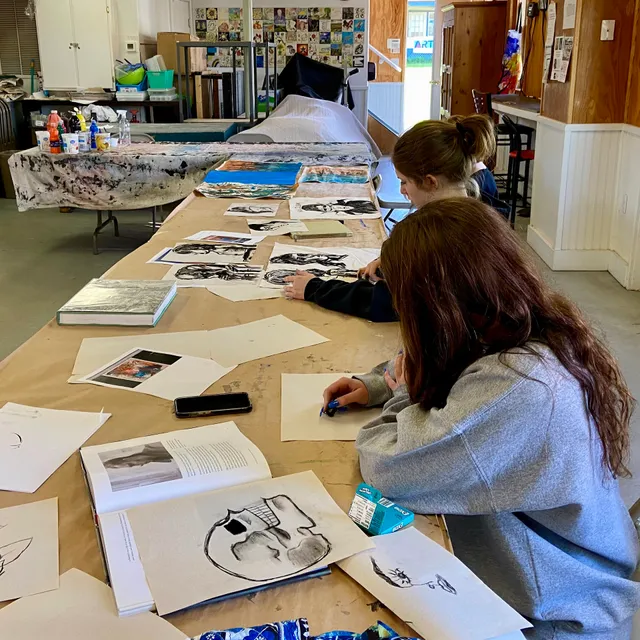 East End Arts Council Art & Music School