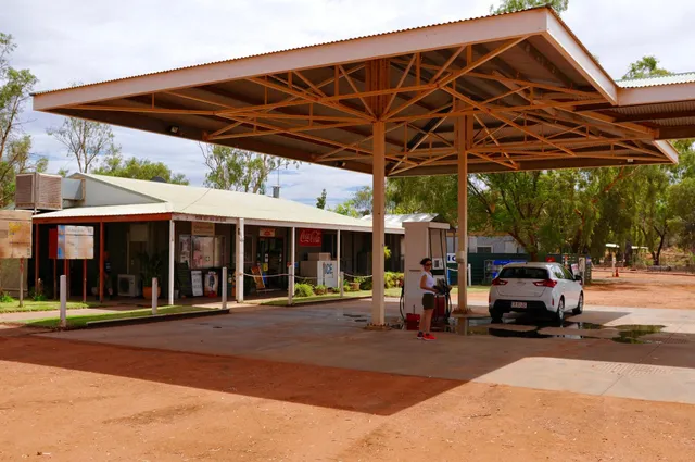 Stuarts Well Roadhouse & Caravan Park