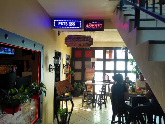 Murat Restaurant, café & snac