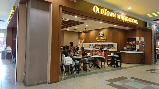 OldTown White Coffee • ÆON Bukit Raja