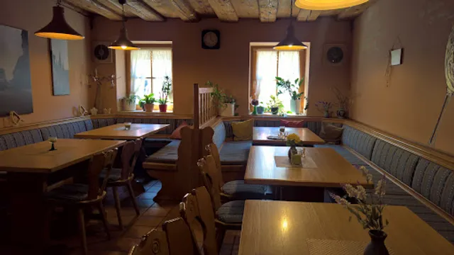 Kleine Reblaus Weinstube