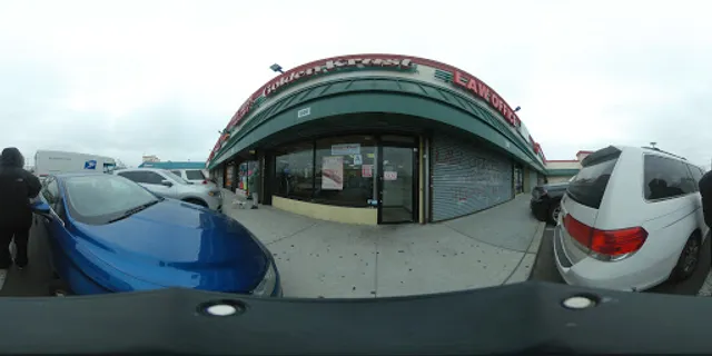 Golden Krust Caribbean Restaurant