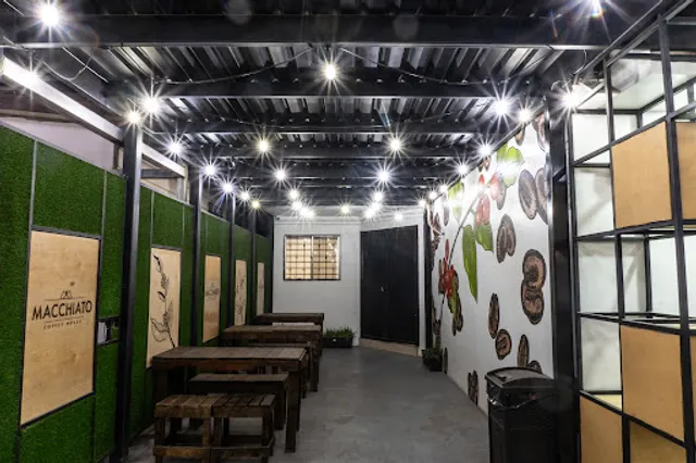 Macchiato Coffee House