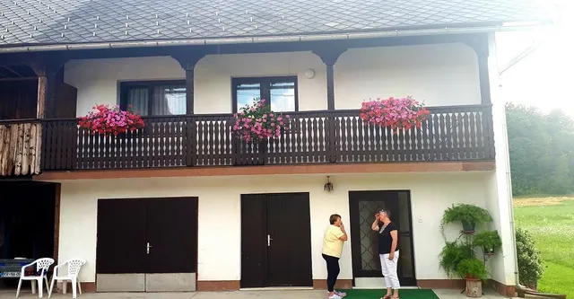 Apartments Pr Fajfarju