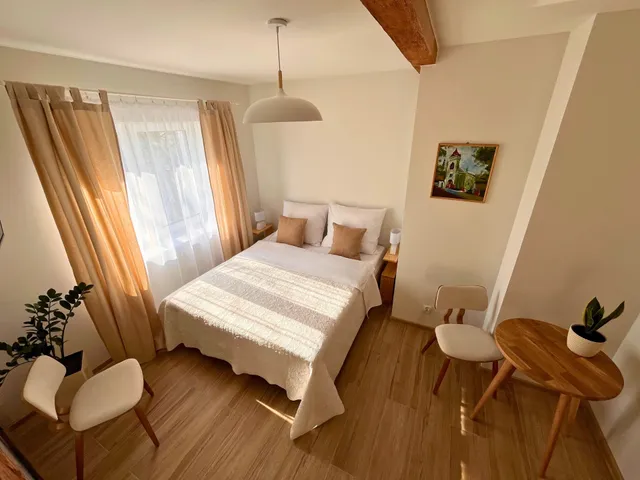 Dom Przy Czerwonym Szlaku (The Red Trail Cottage)