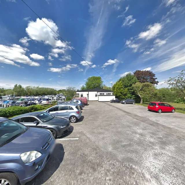 Penton Hook Yacht Club