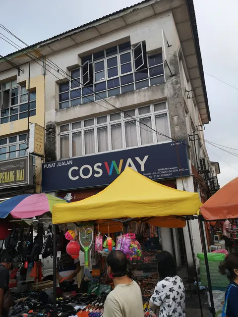 Jalan Merak • Morning • Wet Market