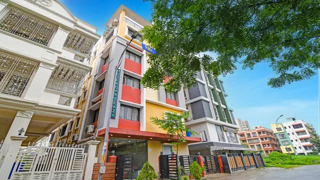 FabHotel Dak Plaza - Hotel in Newtown, Kolkata