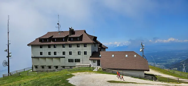 Apartments Dom na Krvavcu