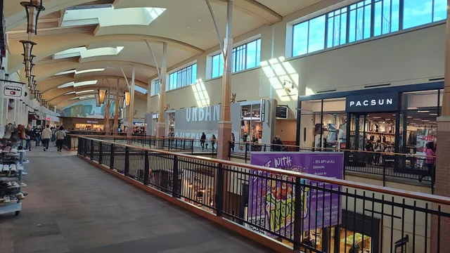 Jordan Creek Mall