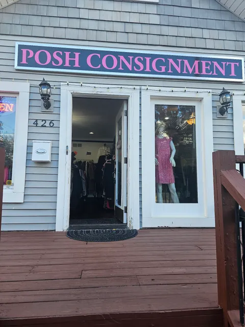Posh consignment boutique