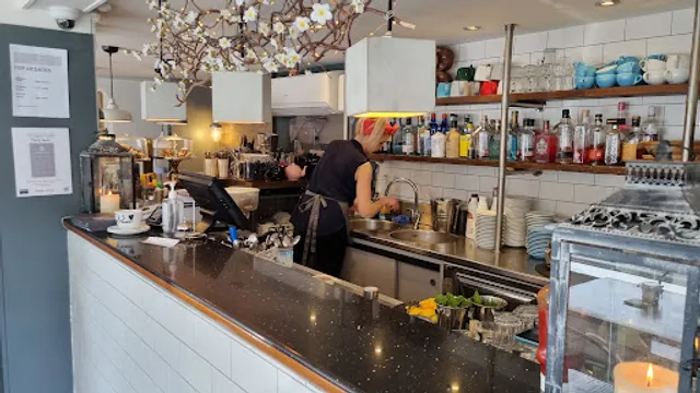 Dandelion Coffee Shop