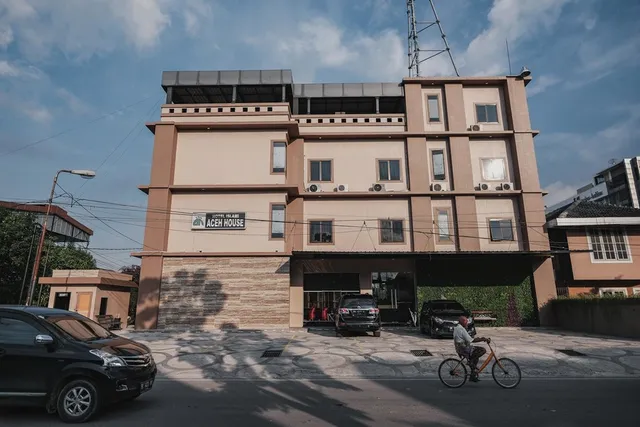 RedDoorz Syariah @ Jalan Gajah Mada