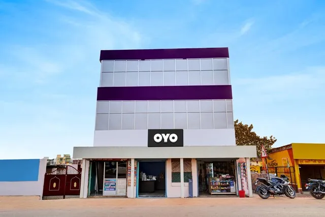 SPOT ON Hotel Galaxy Inn