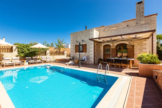 Atsipopoulo villas - Family villas in Crete with private pool