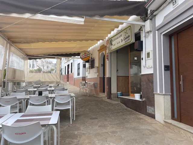 Restaurante Café Bar La Guinda
