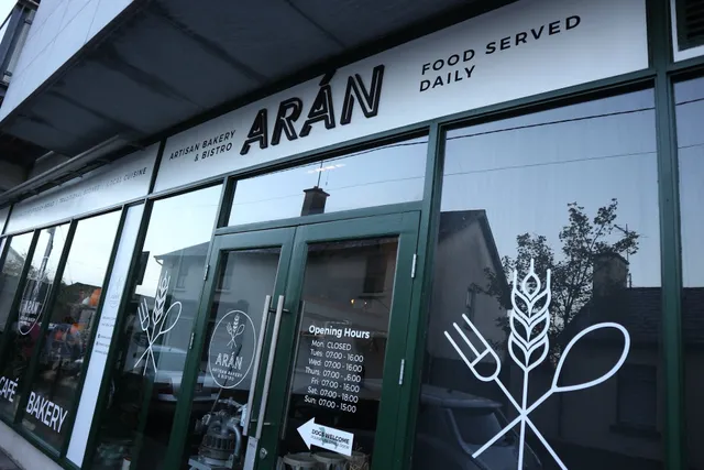 Arán Artisan Bakery & Bistro