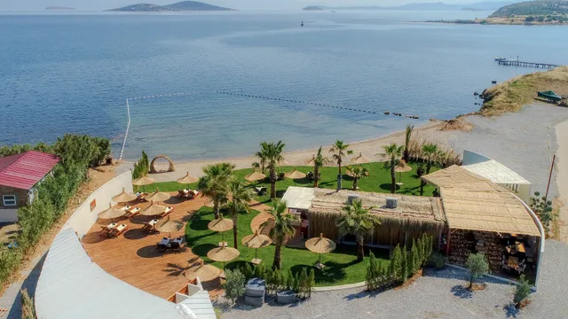 Anda Beach Bistro Rooms