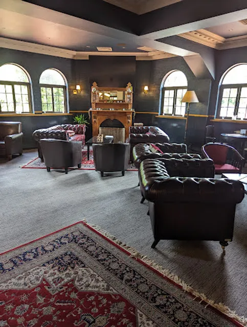 The Lincoln Albury Wodonga