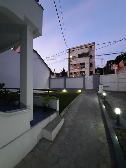 Divizija Lux Apartments